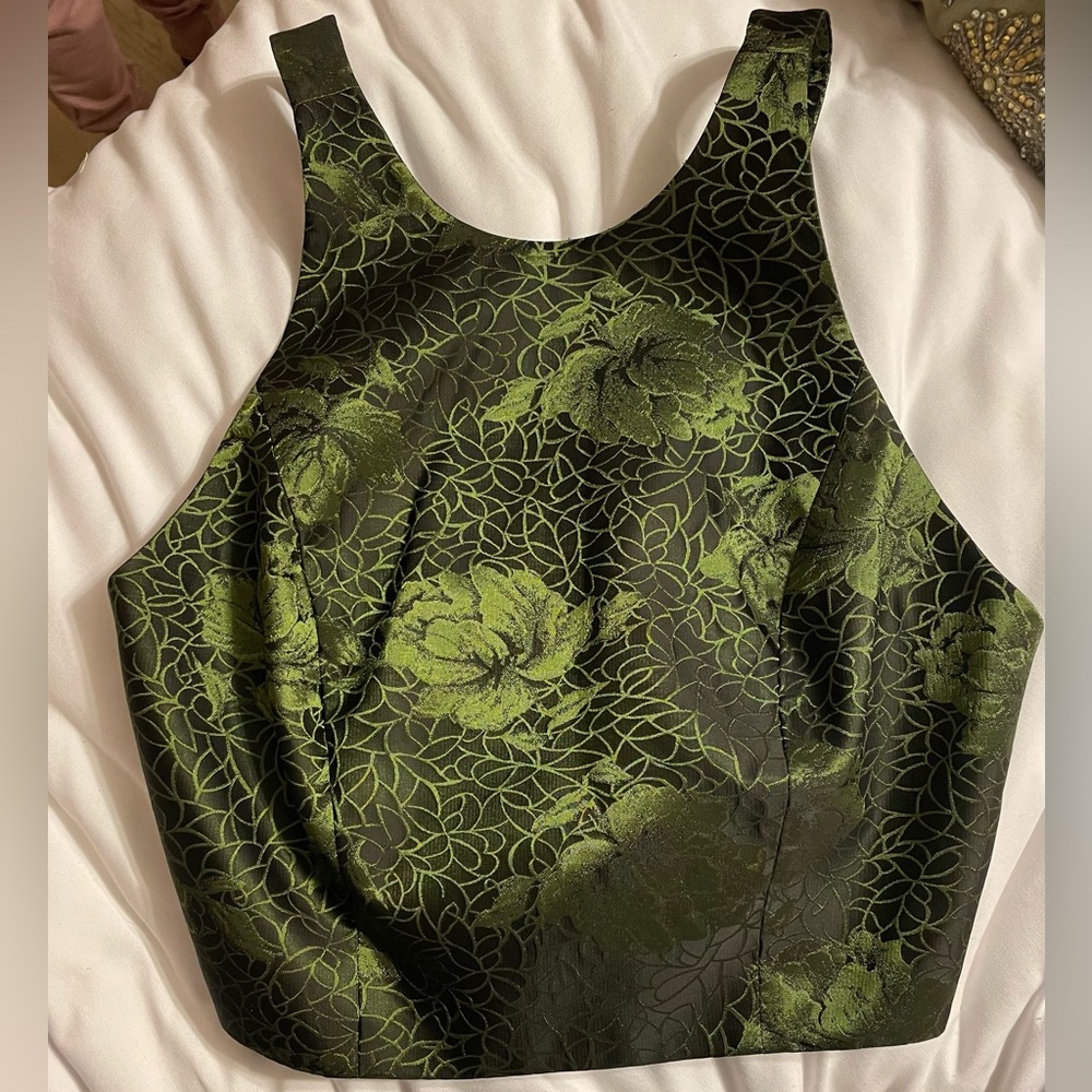 Alice and Olivia top